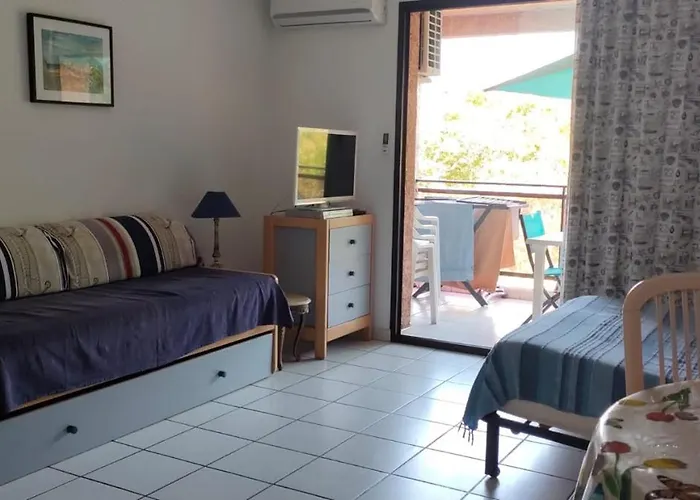 Moriani Climatise 4 A 5 Pers Apartmán