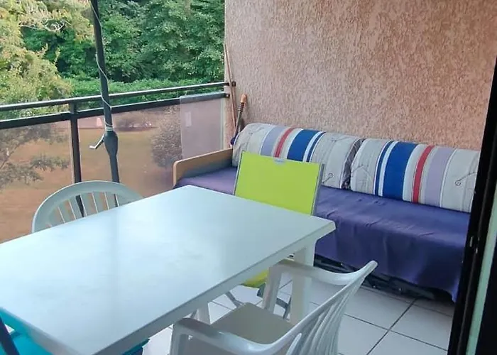 Moriani Climatise 4 A 5 Pers Apartmán